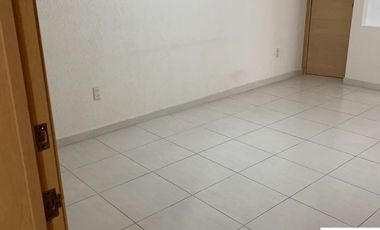 CONSULTORIO EN RENTA, A UN LADO HOSPITAL ANGELES