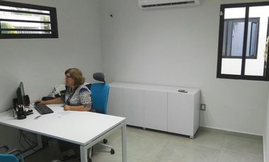 VENTA DE OFICINA EN COL. FERROCARRILERA  MAZATLÁN