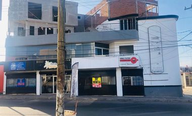 EDIFICIO EN VENTA EN LOMAS DEL BOULEVARD EN CUL.