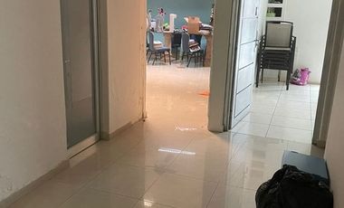 RENTA DE LOCAL PARA  OFICINA EN COL. MIGUEL ALEMÁN