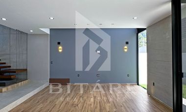 CASA EN VENTA BOSQUES VALLARTA ZAPOPAN JALISCO