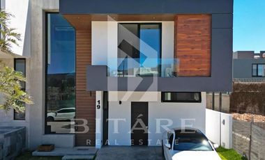 CASA EN VENTA BOSQUES VALLARTA ZAPOPAN JALISCO