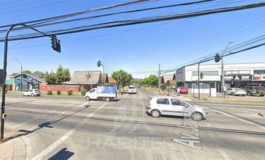Local Comercial en Venta en Av Javiera Carrera Dearrollo Comercial sector Las Encinas