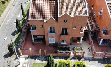 CASA EN VENTA UBICADA EN MARINILLA SECTOR INCOOMAR