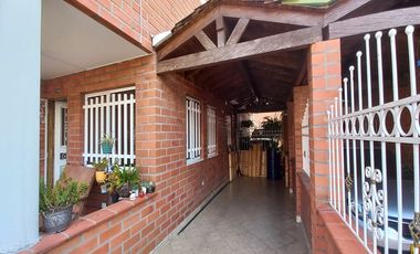 CASA EN VENTA UBICADA EN MARINILLA SECTOR INCOOMAR