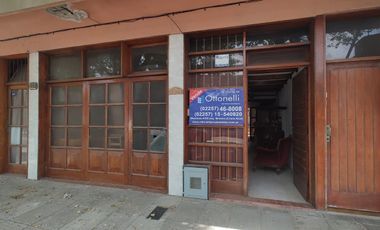 Departamento en venta de 3 dormitorios c/ cochera en Costa Azul