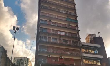 Departamento en venta de 3 dormitorios en Avellaneda