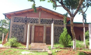 Casa quinta en venta de 3345m2 ubicado en Puerto Leoni