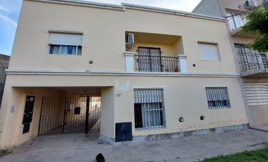 Departamento en venta de 1 dormitorio c/ cochera en Villa Floresta