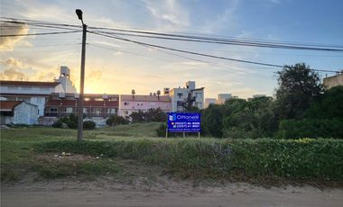 Terreno en venta de 600m2 ubicado en Costa Azul
