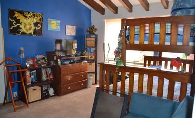 CASA EN VENTA EN LOMAS DE LAS PALMAS