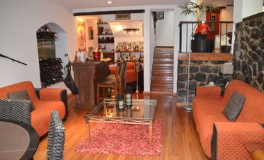 CASA EN VENTA EN LOMAS DE LAS PALMAS
