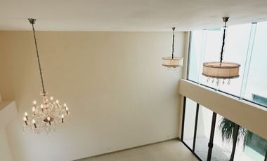 Casa en Venta Con opcion recámara planta baja, alberca, jacuzzi Fracc LAS PALMAS