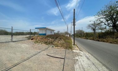 terreno e venta a orilla de  la carretera