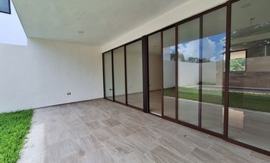 Casa en venta Mérida Yucatán, Privada Parque Natura