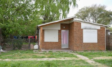 Casa en venta en Álvarez
