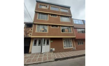 Casa en el  Barrio Britalia, Keneddy - Bogotá