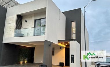 Moderna y Exclusiva casa en Abitalia zona cercana a Campos Eliseos