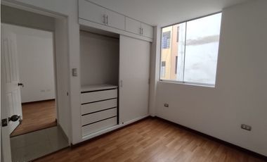 VENTA  DE DEPARTAMENTO EN CERCADO DE LIMA