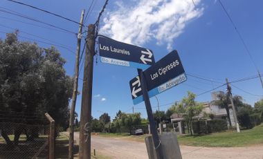 Retasado!!! Barrio Acevedo - Los Laureles y Los Cipreses - 942m2
