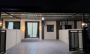 2 Bedroom Townhouse for sale at Baan Saeng Tawan Phase 5
