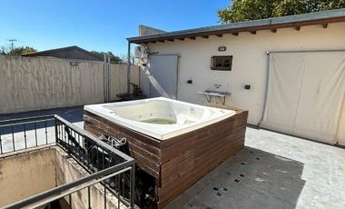 Casa en venta en Quilmes Oeste