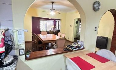 Casa en venta en Quilmes Oeste