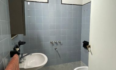 Casa para 2 Familias en venta en Villa Luzuriaga