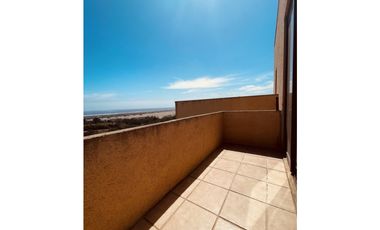 SE VENDE HERMOSO DUPLEX AMOBLADO CON VISTA AL MAR EN MANTAGUA