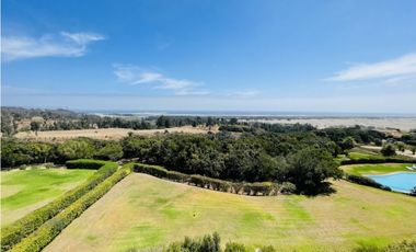 SE VENDE HERMOSO DUPLEX AMOBLADO CON VISTA AL MAR EN MANTAGUA