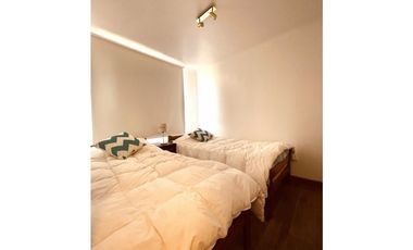 SE VENDE HERMOSO DUPLEX AMOBLADO CON VISTA AL MAR EN MANTAGUA