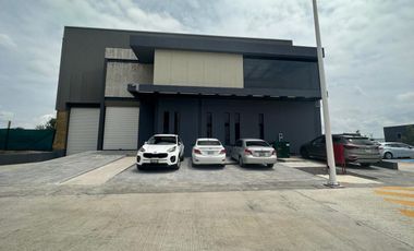 Bodega en Renta en Lomas del Cuatro