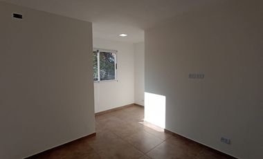 Dúplex 3 Ambientes Venta Paso Del Rey Moreno