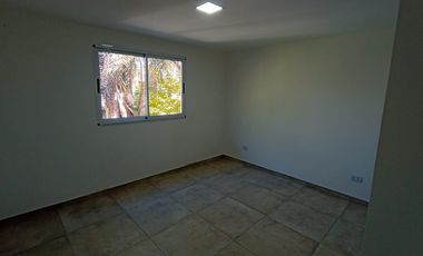 Dúplex 3 Ambientes Venta Paso Del Rey Moreno