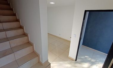 Dúplex 3 Ambientes Venta Paso Del Rey Moreno