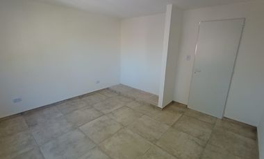 Dúplex 3 Ambientes Venta Paso Del Rey Moreno