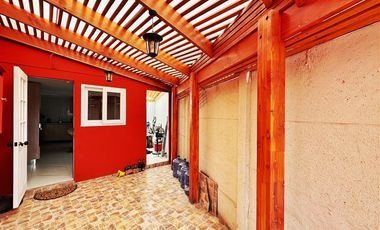 Casa en Venta en A pasos de la carretera 5 Sur!!!!