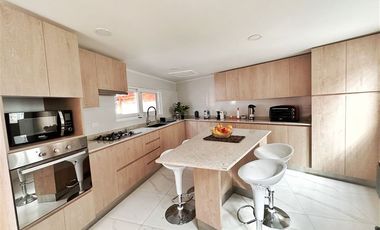 Casa en Venta en A pasos de la carretera 5 Sur!!!!