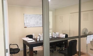 Oficina en Venta en Santa Elena!!Ideal Inversionistas!!!