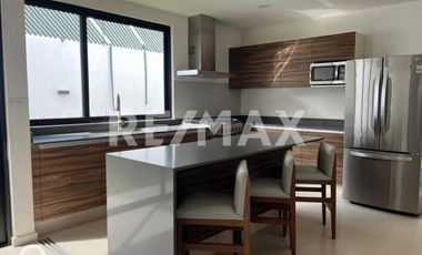 CASA EN VENTA EN METEPEC, SAN GASPAR TLAHUELILPAN - (3)