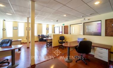 Propiedad en Barrio Industrial en Coquimbo, con oficinas y bodegas