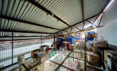 Propiedad en Barrio Industrial en Coquimbo, con oficinas y bodegas
