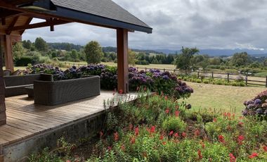 Casa preciosa arquitectura ,Loteo Palihue.