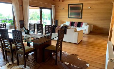 Casa preciosa arquitectura ,Loteo Palihue.