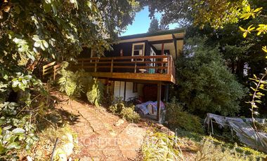 Espectacular Terreno con Casa a Orillas de Lago