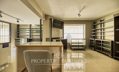 Casa Comercial La Dehesa
