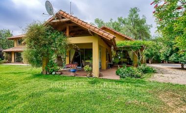Casa en Batuco, condominio consolidado y con agua propia