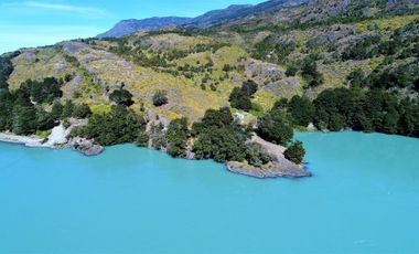 Patagonia, 81.4Ha a orillas del rio Baker