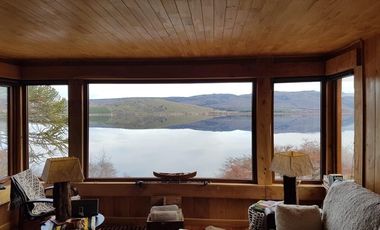Maravillosa casa a Orillas del lago Galletue