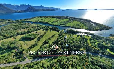 Terreno con borde río